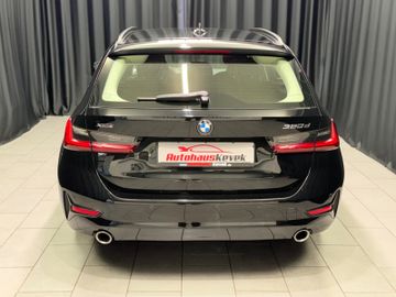 BMW 320 - 4
