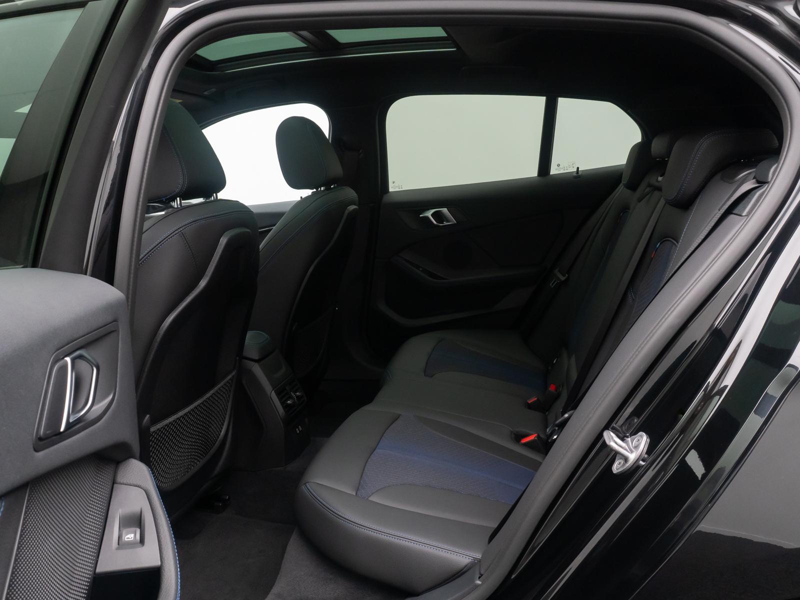 BMW 118 i M Sport HiFi Kamera DAB Panorama Komfort, миниатюра 25