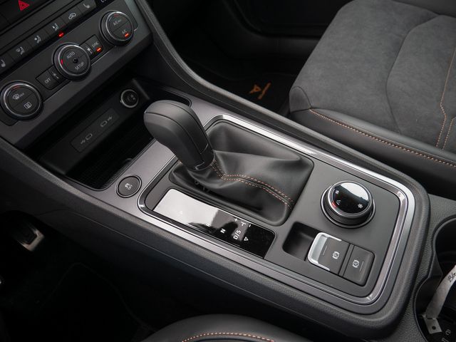 Ateca 2.0 TSI VZ 4Drive NAVI AHK ACC LED 360°