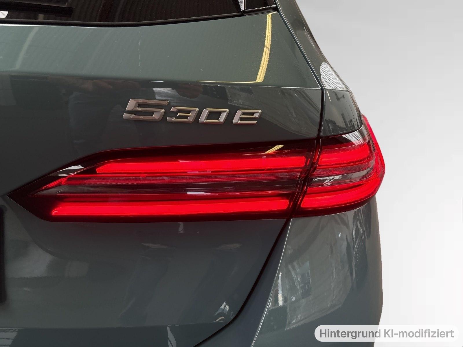 BMW 530e xDrive Touring M Sport Pro|Pano|21"LMR|B&W