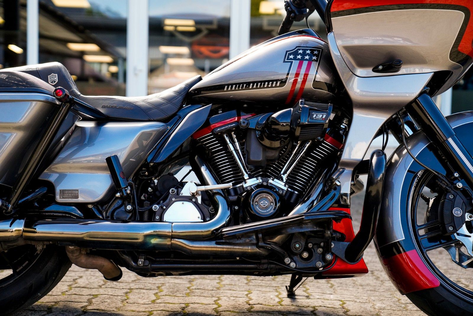 Fahrzeugabbildung Harley-Davidson CVO ROAD GLIDE FLTRXSE - 131cui-Kodlin Fat Tire
