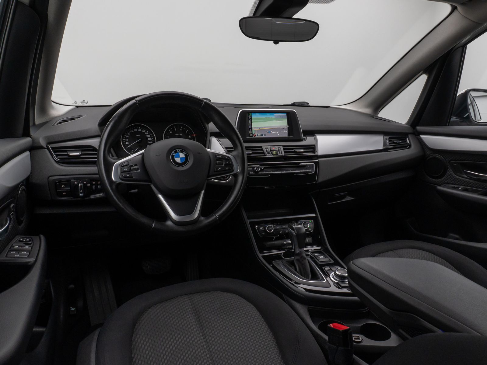 Fahrzeugabbildung BMW 218i Active Tourer Navi Sitzhz Geschwindigkeitsr