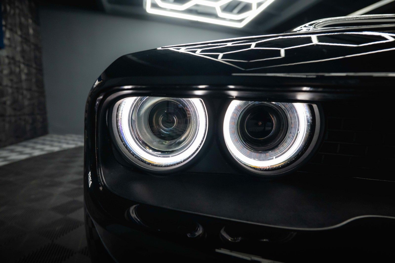 Fahrzeugabbildung Dodge Challenger 5.7 V8 R/T SRT WIDE BODY *LED*19%*