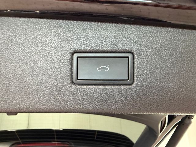 Tiguan R-Line 2.0 TDI DSG 4M IQ.LIGHT
