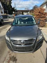 Volkswagen Tiguan 2.0 TDI  - Volkswagen Tiguan aus 2011: TDI