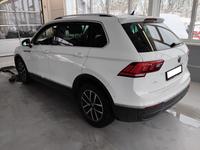 Volkswagen Tiguan 2.0TDI DSG Life LED+NAVI+AHK+HEADUP+++