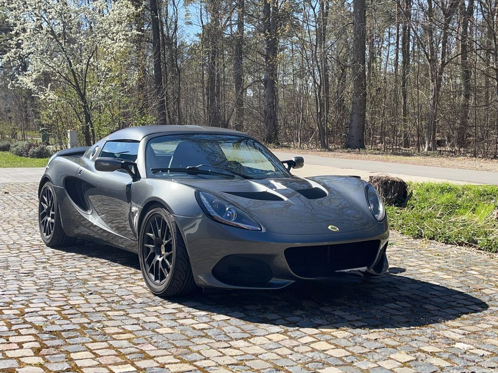 Image of Lotus Elise