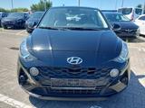 Hyundai i10 Trend*KLIMA*TEMPOMAT*SITZHZG*PDC*ALU - Hyundai i10 Gebrauchtwagen in Lübeck