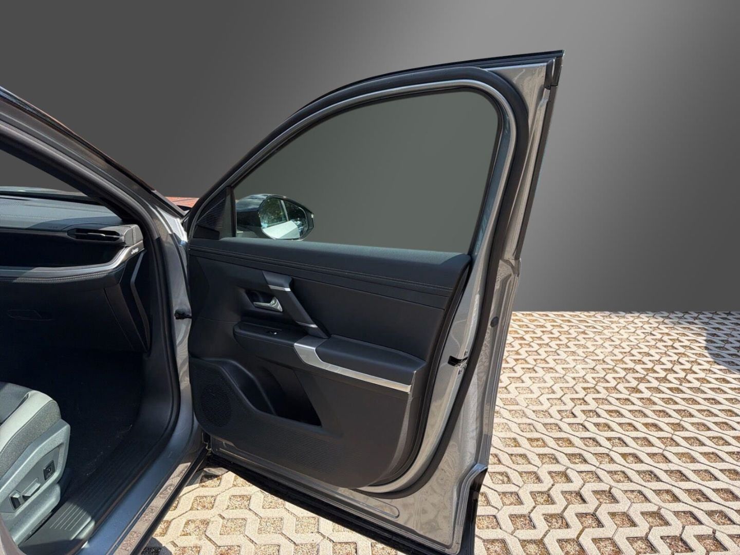Fahrzeugabbildung Jeep Compass NEW MY26-Summit Plug-In-Hybrid -Voll-Pan