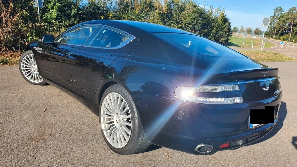 Aston Martin Rapide