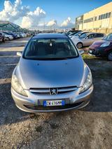 Peugeot 307 1.6 16V HDi 90CV Station XT - Peugeot 307 mit Diesel-Antrieb: 1.6