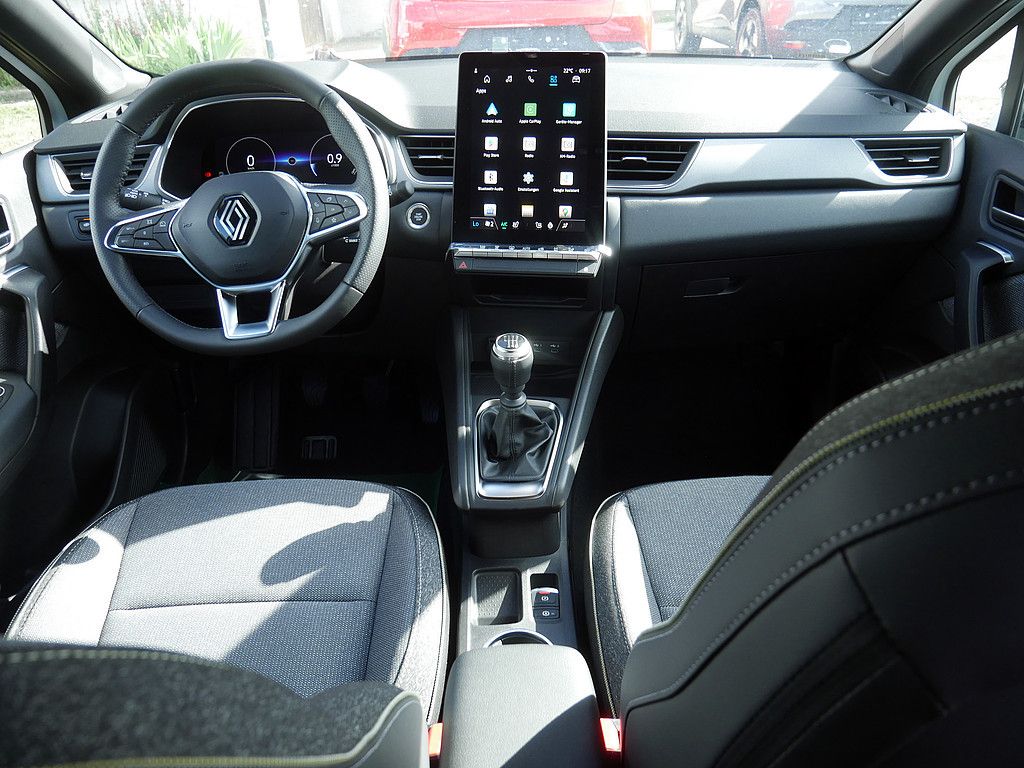 Fahrzeugabbildung Renault Captur Techno TCe 140 Mild Hybrid