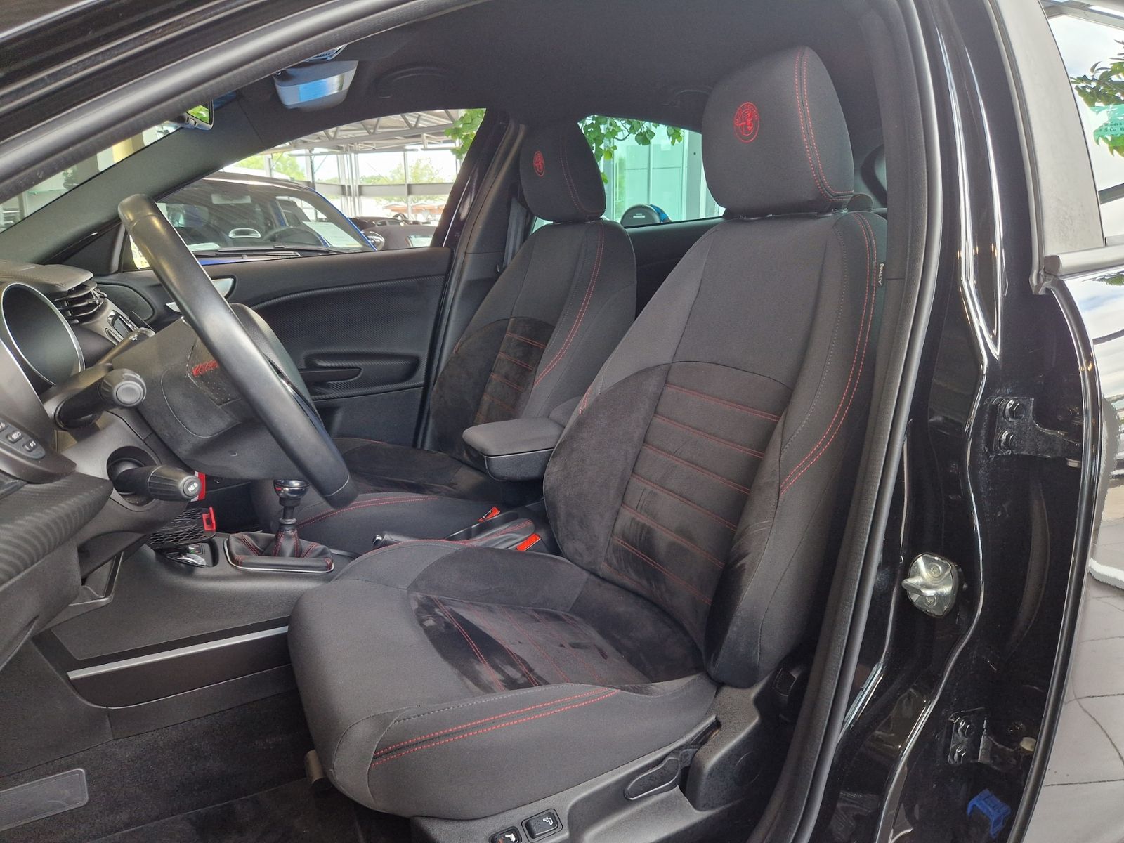Fahrzeugabbildung Alfa Romeo Giulietta Sport KLIMA NAVI ALU