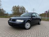 Volkswagen VW Passat 1,6 Liter aus 1. Hand Original 3... - Volkswagen Passat aus 1999