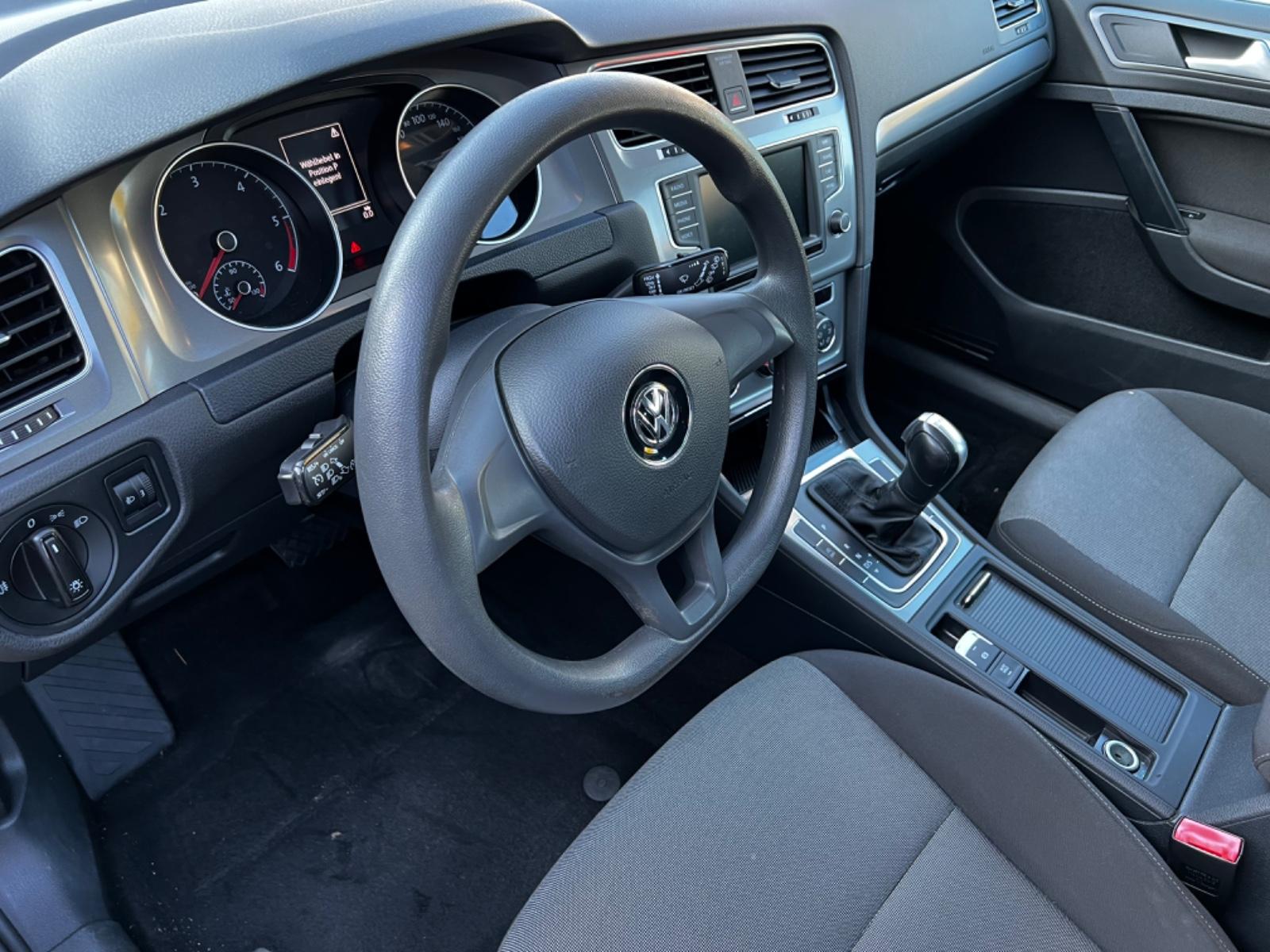 Volkswagen Golf 2015 — photo 16