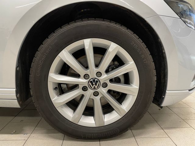 Passat Variant Business 1.5 TSI DSG LED RFK ACC