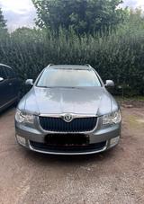 Skoda SuperB 2.0 TFSI Automatik | TÜV bis ... - Skoda Superb aus 2011: Kombi