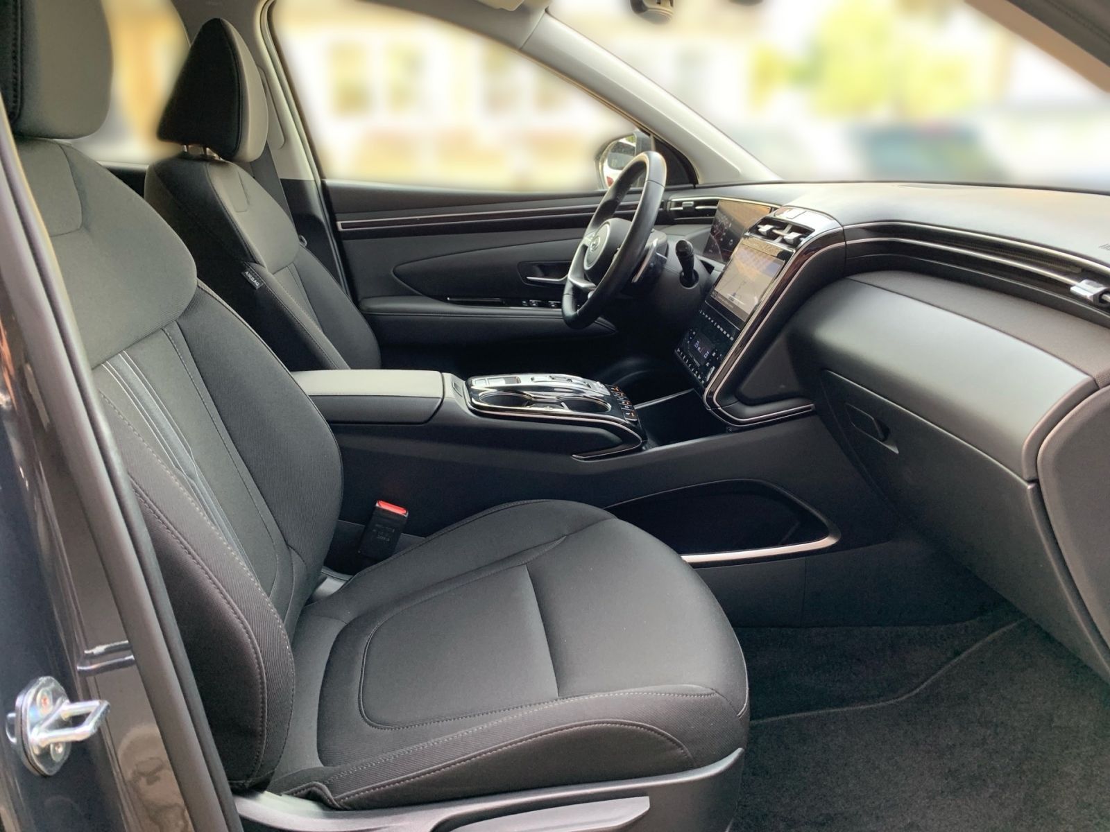 Fahrzeugabbildung Hyundai TUCSON 1.6 T-GDI 7-DCT Trend Mild-Hybrid Navi LE