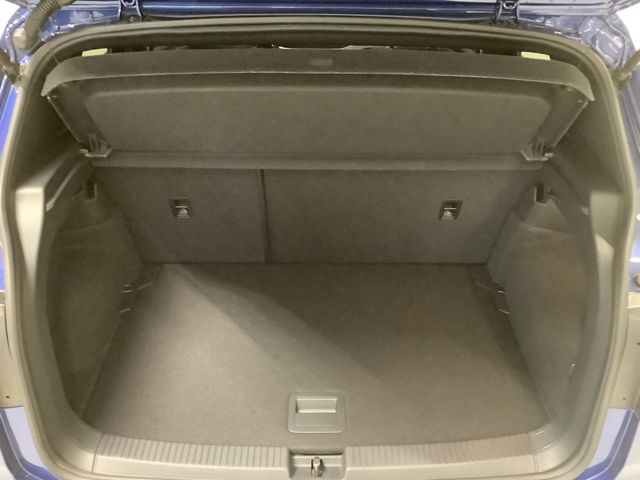 T-Cross ACTIVE TSI  LED, ACC, Navi, SHZ, AppConn