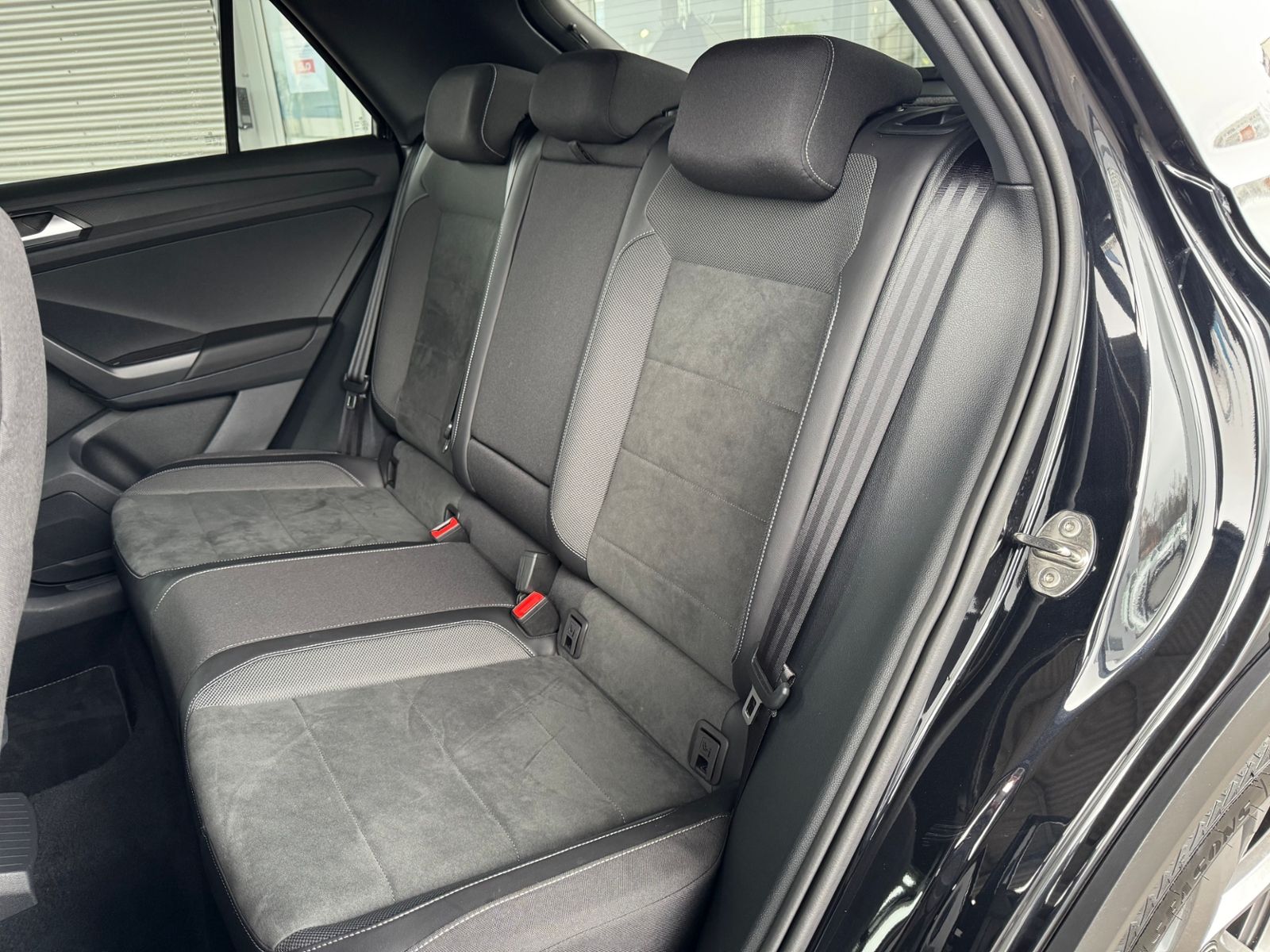 Volkswagen T-Roc - Bild 43