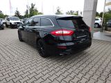 Ford Mondeo Turnier 240PS Autm. Vignale StandHzg Nero - Ford Mondeo: Ps