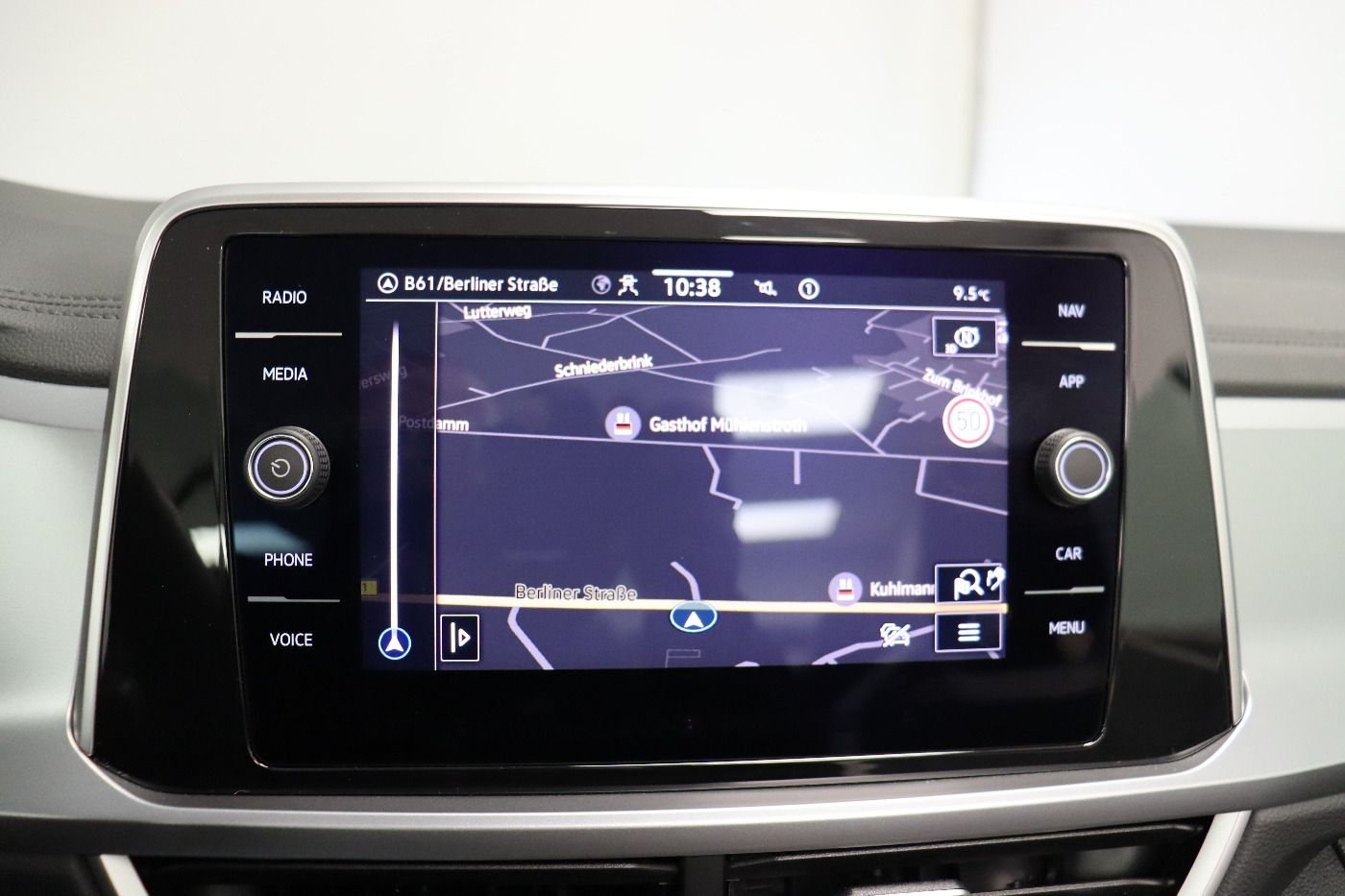 Volkswagen T-Roc - Bild 14