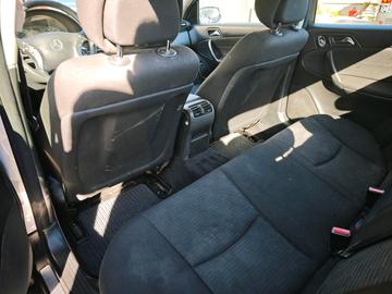 صورة 8 لـ 2006 Mercedes-BENZ C 180