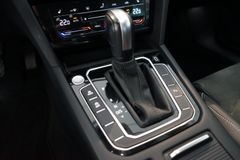 VW Passat Variant 2.0 TDI R-Line | Matrix | AHK VW Passat Variant 2.0 TDI R-Line | Matrix | AHK