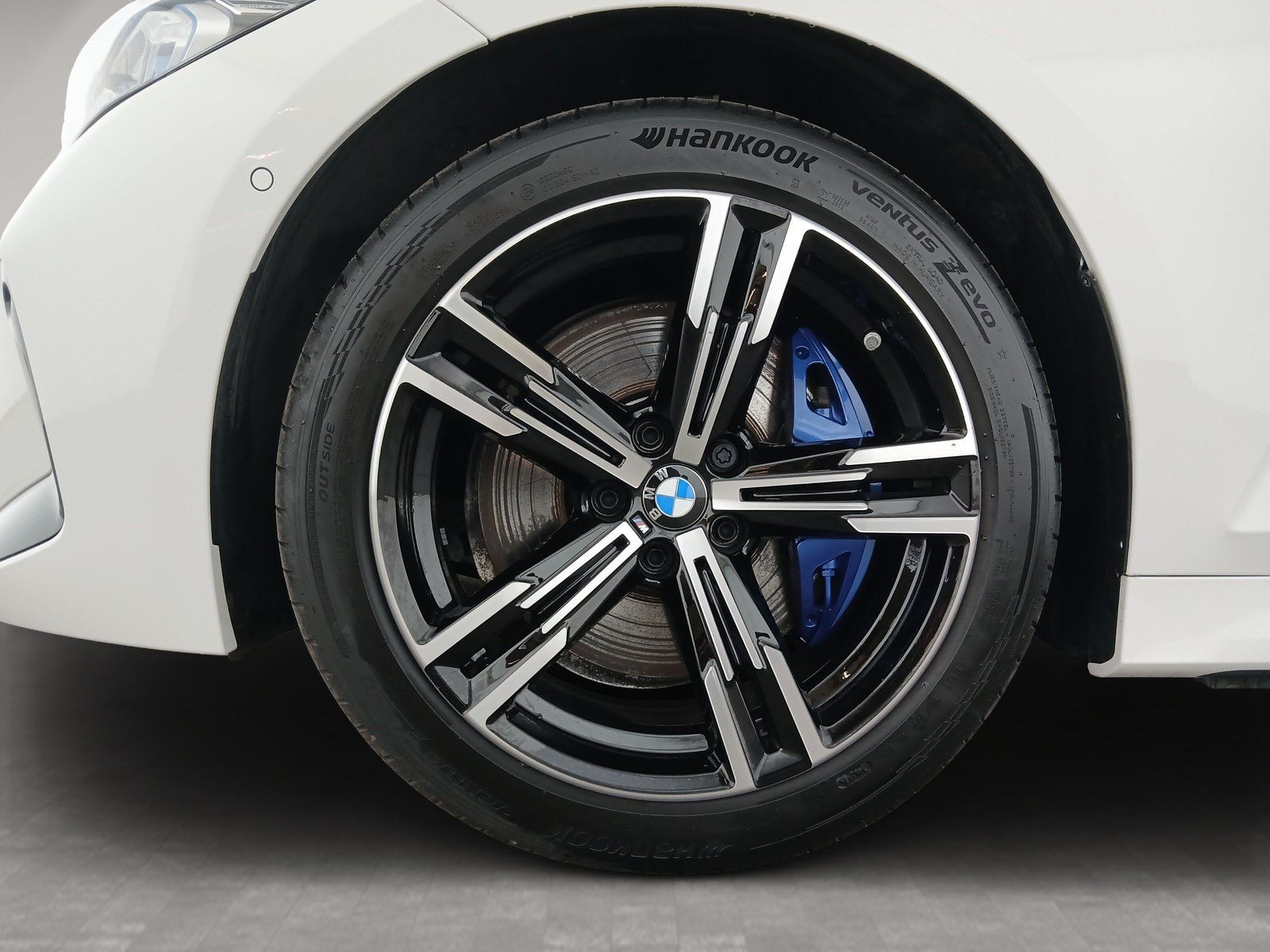 BMW 330 - Bild 7