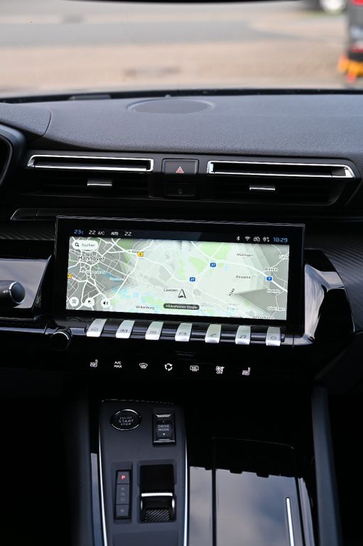 PEUGEOT 508 SW Hybrid 225 Allure Navi Leder 1.Hd CarPlay PEUGEOT 508 SW Hybrid 225 Allure Navi Leder 1.Hd CarPlay