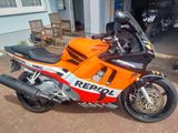 Honda CBR 600 F