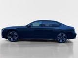 BMW 740d xDr M Sport Pro SkyLounge+TheatreScreen+AHK - schwarze BMW 7er Reihe