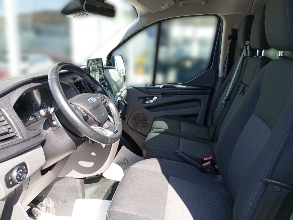 Fahrzeugabbildung Ford Transit Custom 320 L1H1 VA Trend