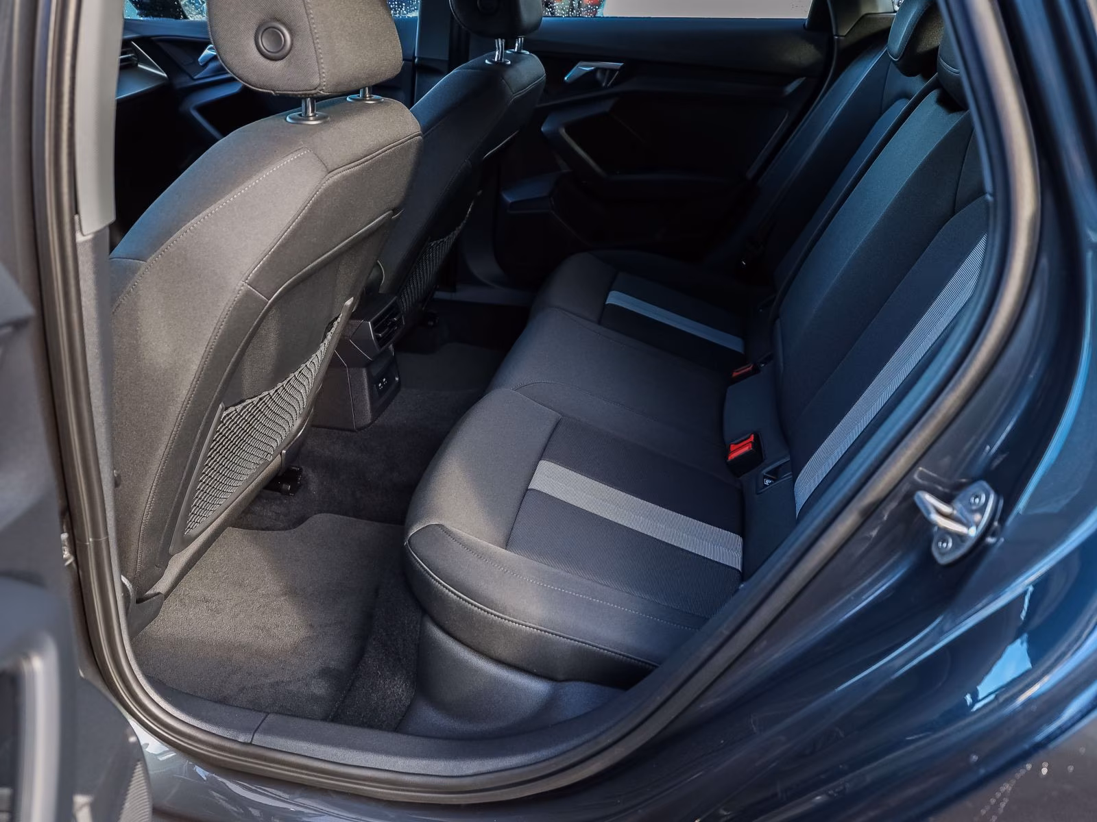 Audi A3 Sportback Advanced 30TFSI Stronic LED GRA AHK, миниатюра 21