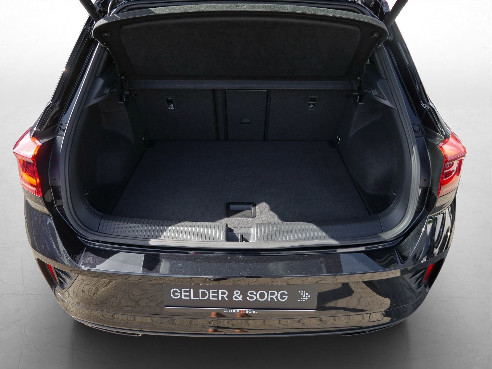 Volkswagen T-Roc - Bild 11