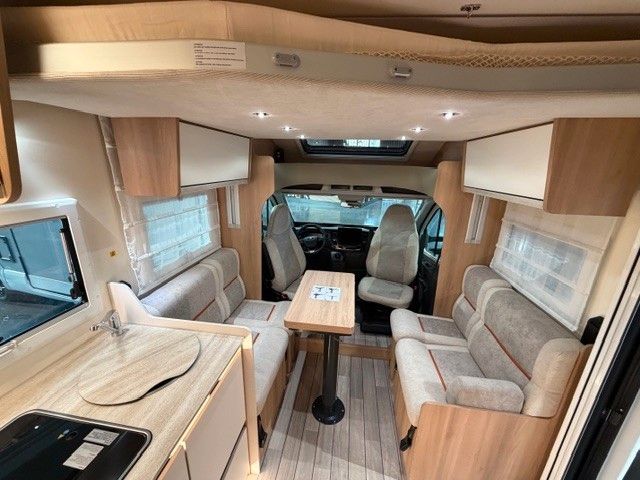 Fahrzeugabbildung Forster T 745 EF Vibe Edition *165PS*Autom.*TV*WLAN*Mark