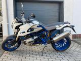 BMW HP2 Megamoto