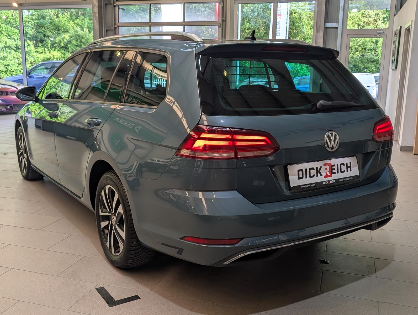 Volkswagen Golf 1.6 TDI Comfortline IQ.DRIVE Navi LED AHK