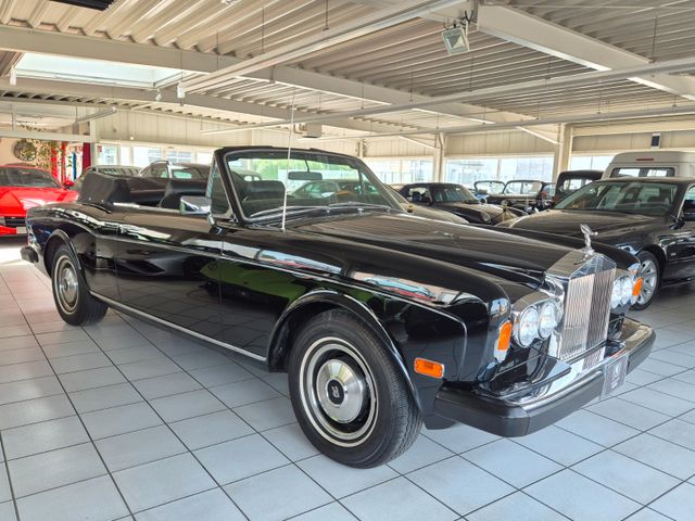 Rolls-Royce Corniche/Technisch umfassend revidiert+Historie