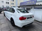 BMW 325 Baureihe 3 Lim. 325i Automatik - aus 2011: Auto