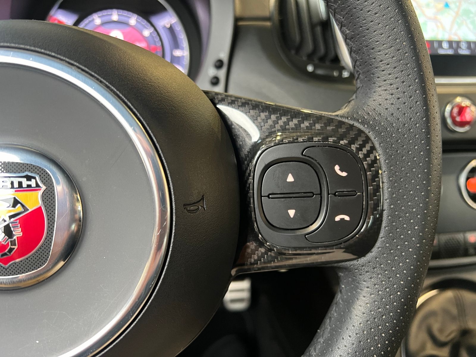 Fahrzeugabbildung Abarth 595 Competizione LEDER XENON NAVI ALU