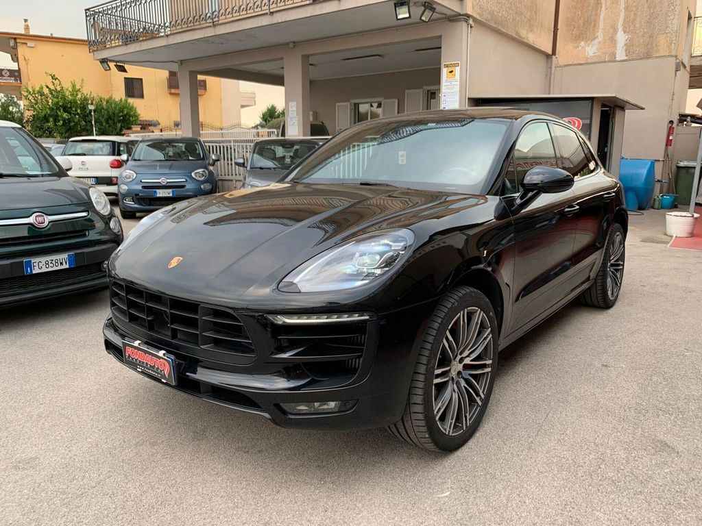 Image of Porsche Macan
