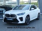 BMW IX2 xDrive30 M Sportp. ACC°AHK°°Ad.LED°Parkass. - weiße BMW iX2