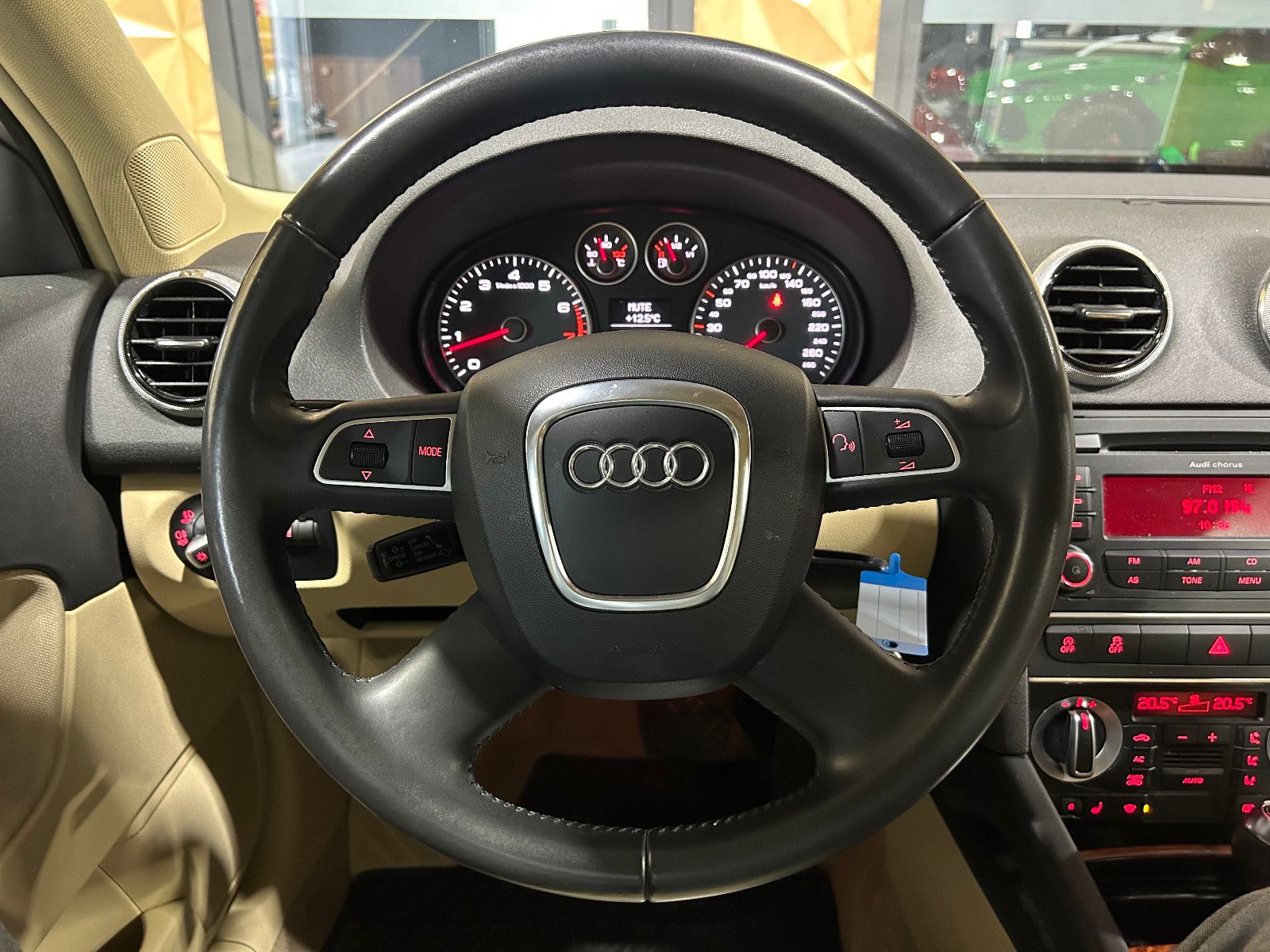 Fahrzeugabbildung Audi A3 Sportback 1.4TFSI Ambiente/KLIMA/AUTOMATIK/SH