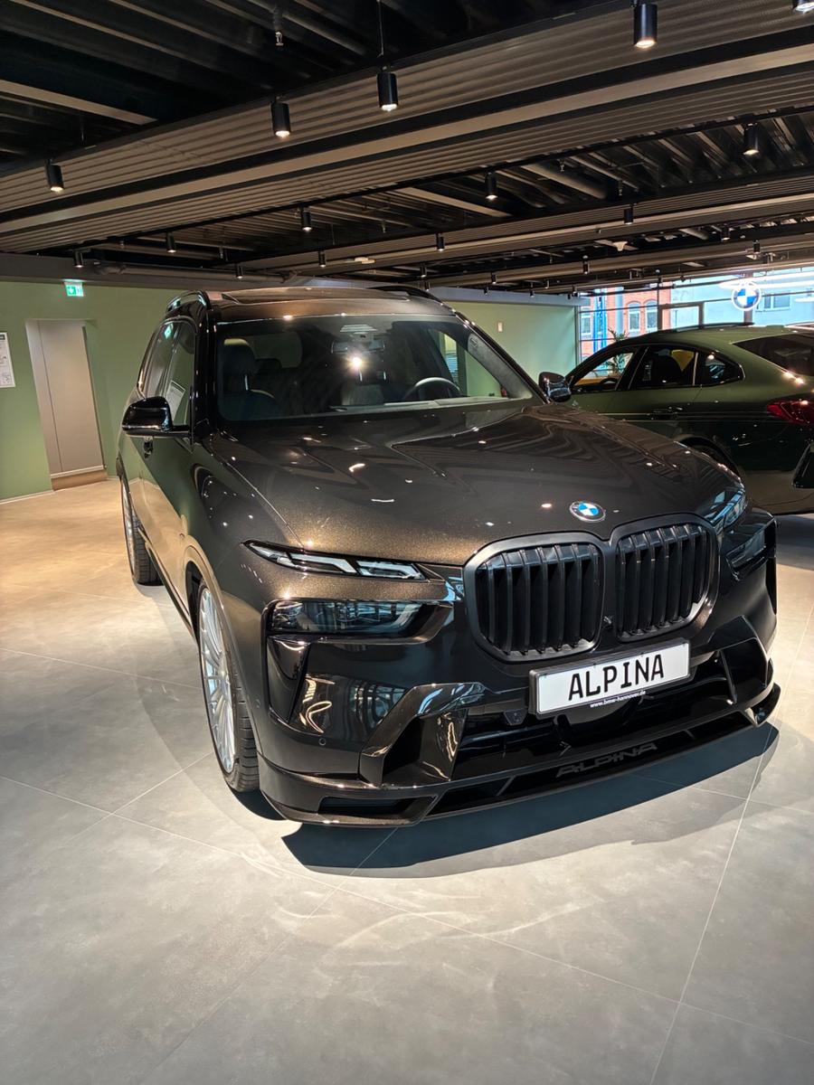 ALPINA XB7
