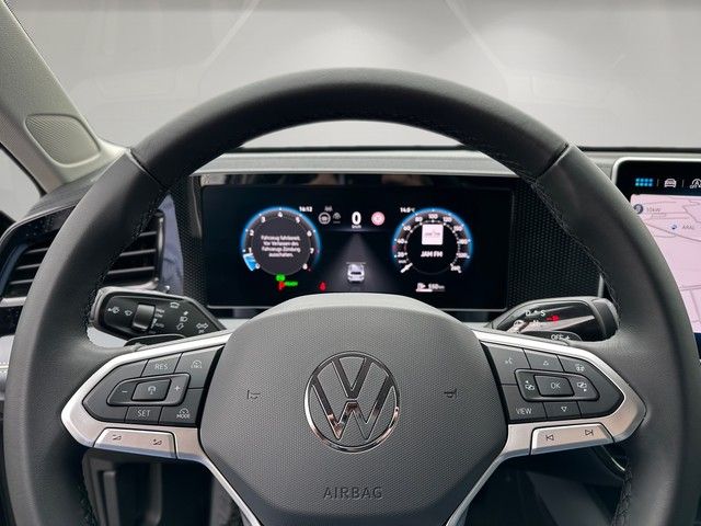 Fahrzeugabbildung Volkswagen Passat 1.5eTSI DSG Business LED+ACC+AHK+++