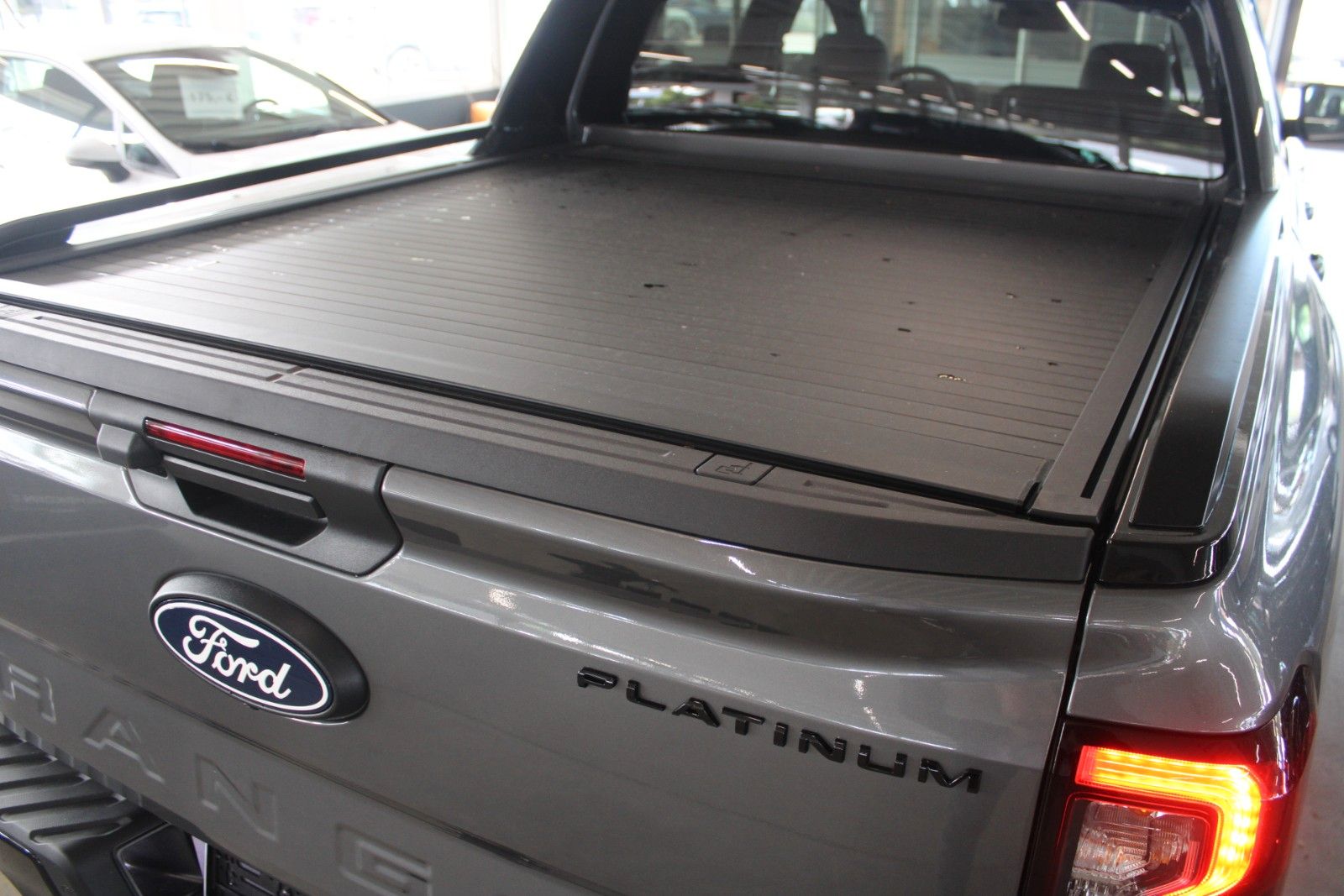 Fahrzeugabbildung Ford Ranger Platinum Automatik LEDER AHK ROLLO STDH