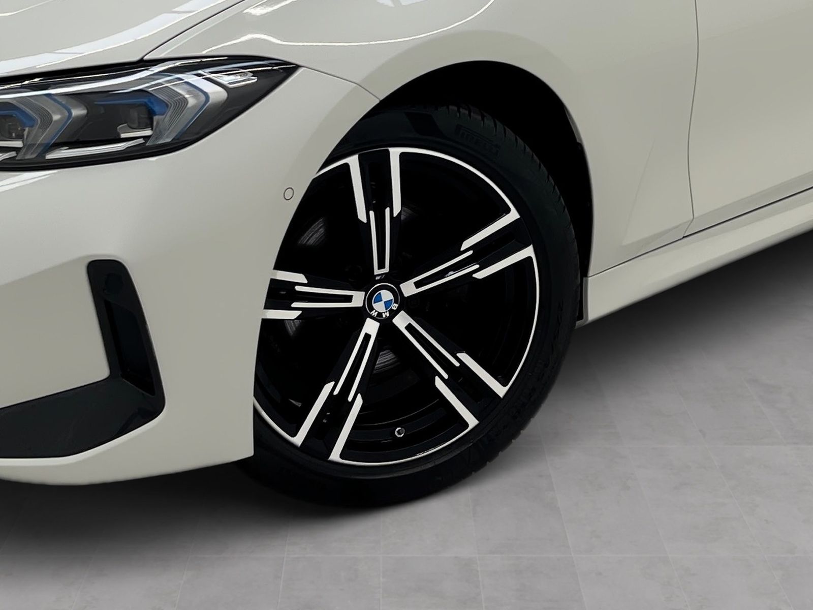 BMW 320 - Bild 8