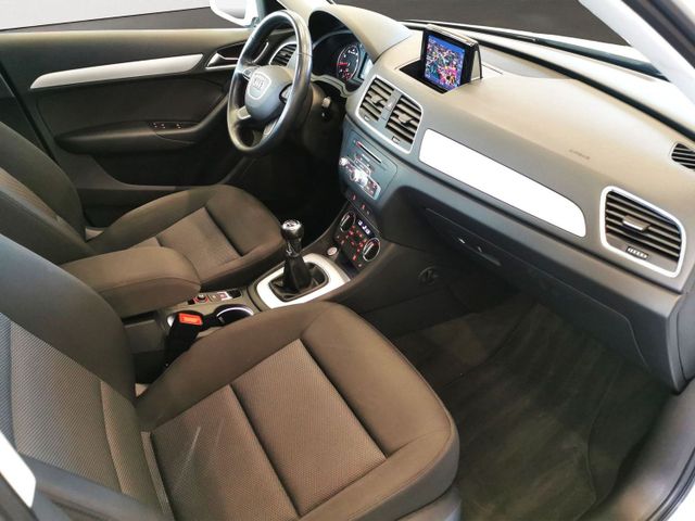 Audi Q3 Navi PDC SHZ LED