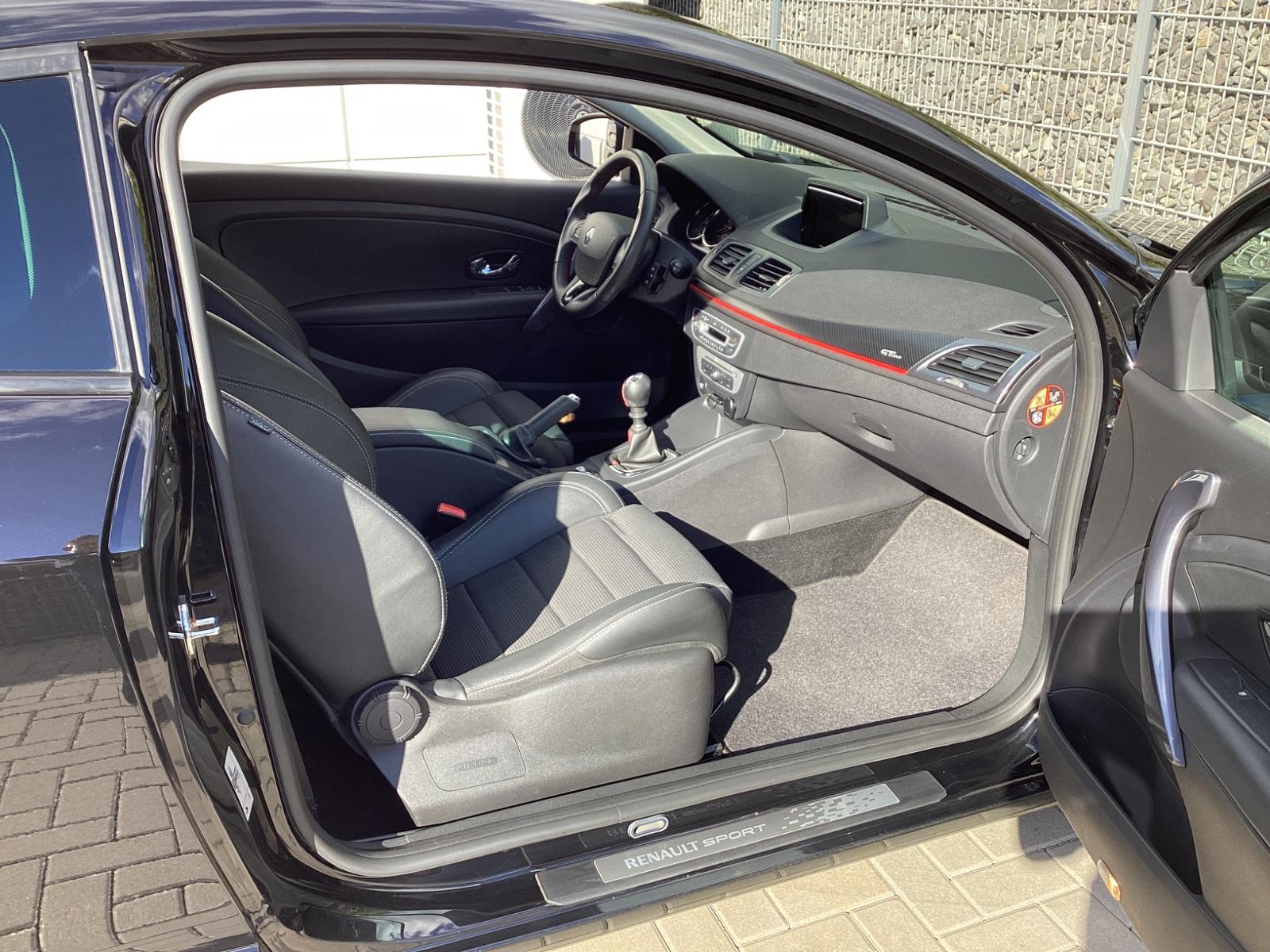Renault Megane III Coupe GT Line 1,5 dCi 110 FAP